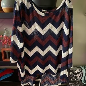 Button-back top chevron pattern